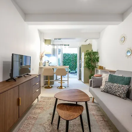 2 Bedroom Near Sea Appartement