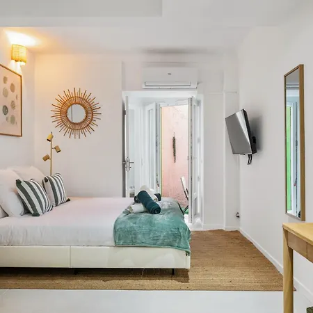 2 Bedroom Near Sea Appartement